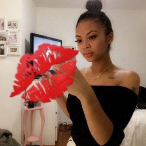 Meet your Posher, Rosa